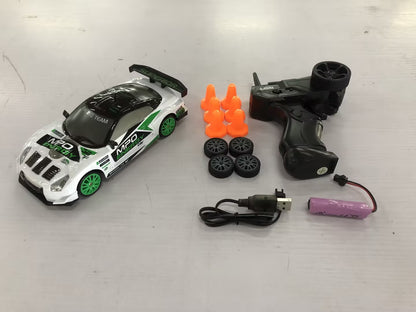 RC Drift Car 1:24 Scale 4WD with 2.4GHz Remote, photo 14