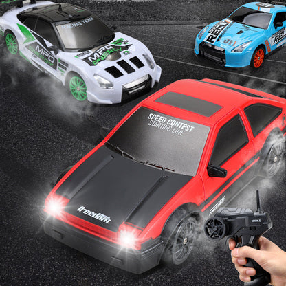 RC Drift Car 1:24 Scale 4WD with 2.4GHz Remote, Front Lights and Traffic Cones for Kids 8+
