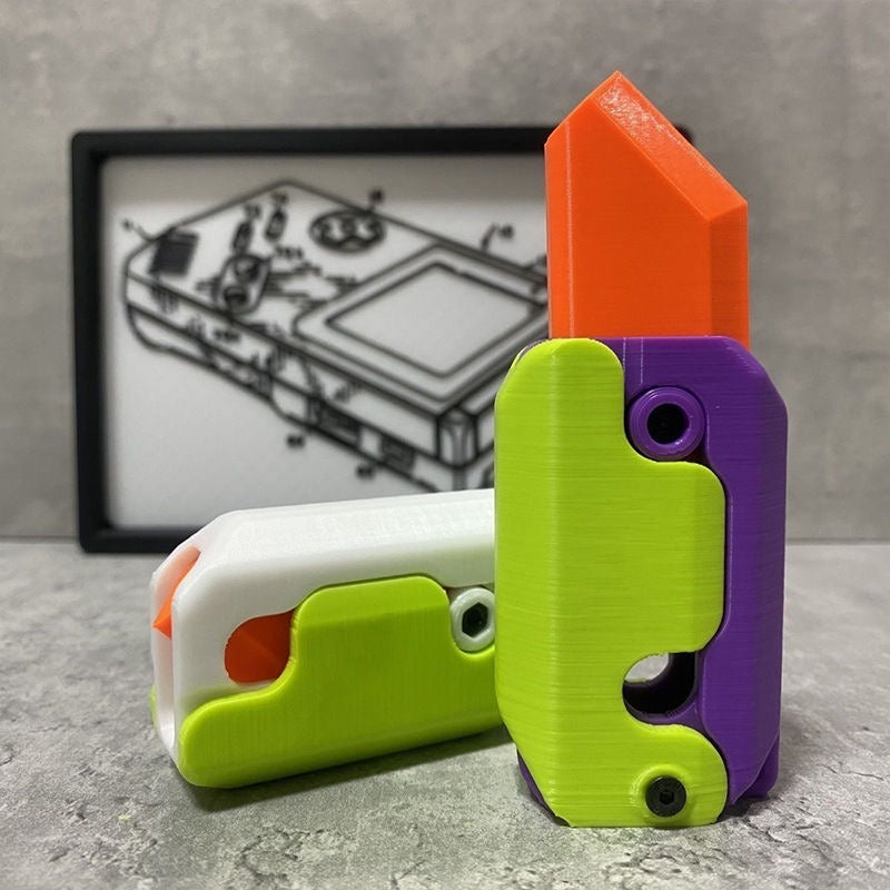 Carrot Gravity Fidget Toy, photo 8